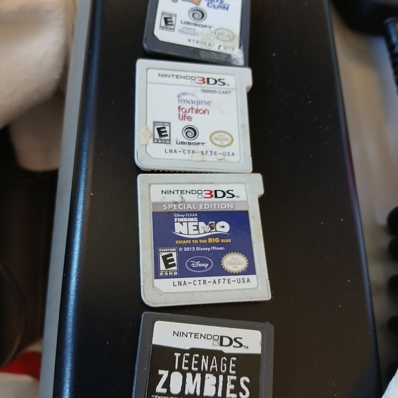 Nintendo DS games. 4 total - Picture 1 of 6